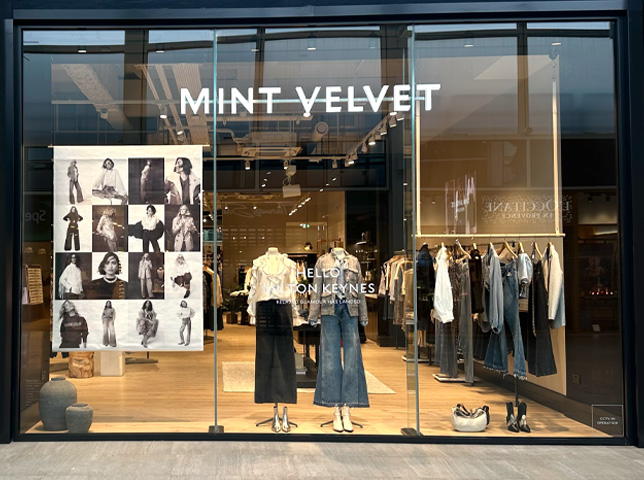 Mint Velvet Trending Image Bar